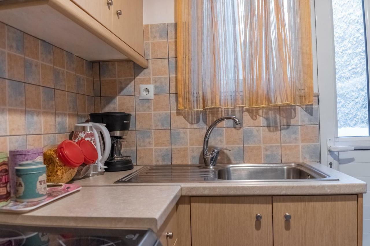 Fix Divine Apartment Афины Экстерьер фото